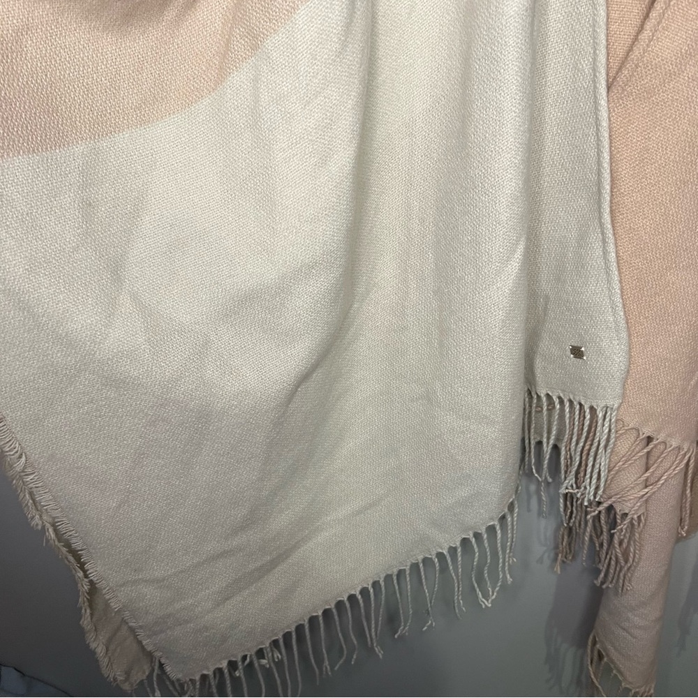 Soia & Kyo Plaid Yadira Fringe Wrap Scarfigan in Pink/Cream OS - Picture 5 of 6